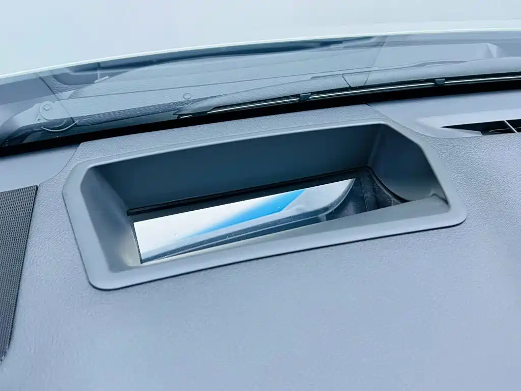 Lexus LX — фото 18