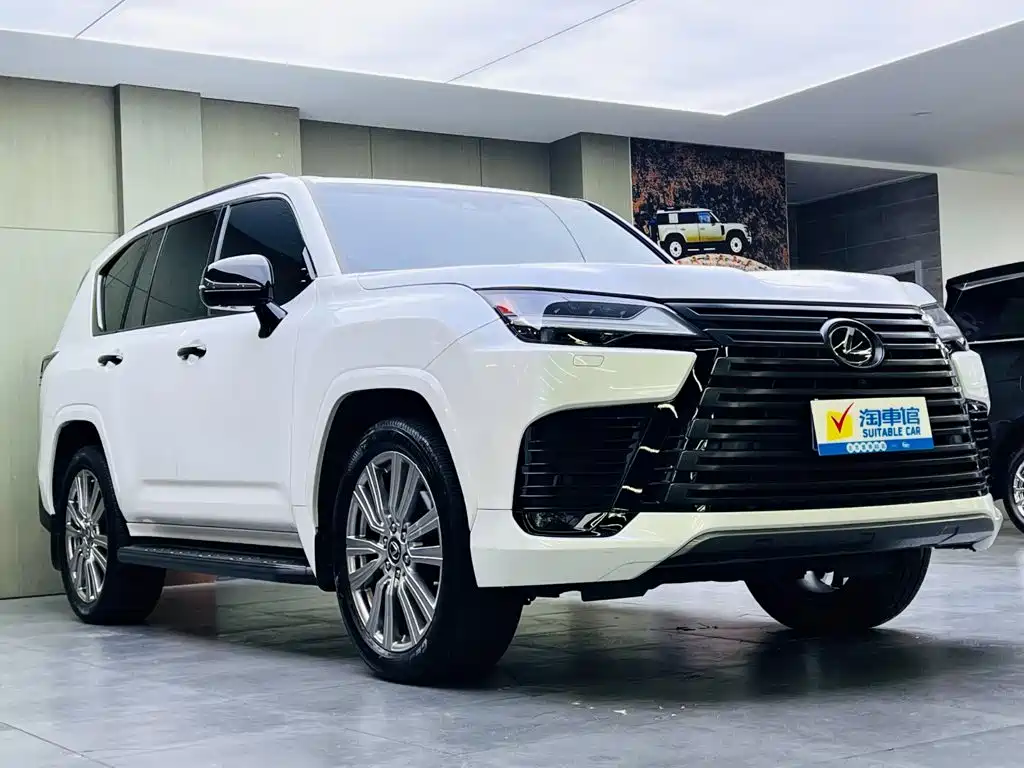 Lexus LX — фото 3