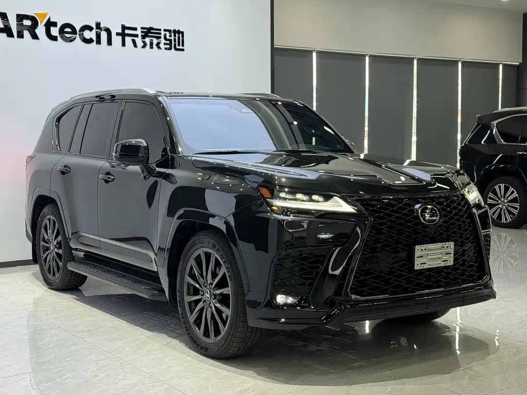 Lexus LX — фото 3