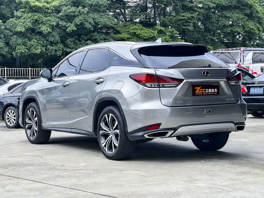 Lexus RX — фото 3