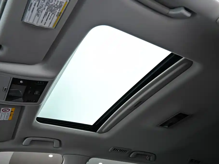 Lexus LX — фото 32
