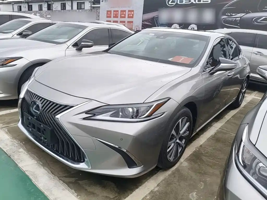 Lexus ES — фото 2