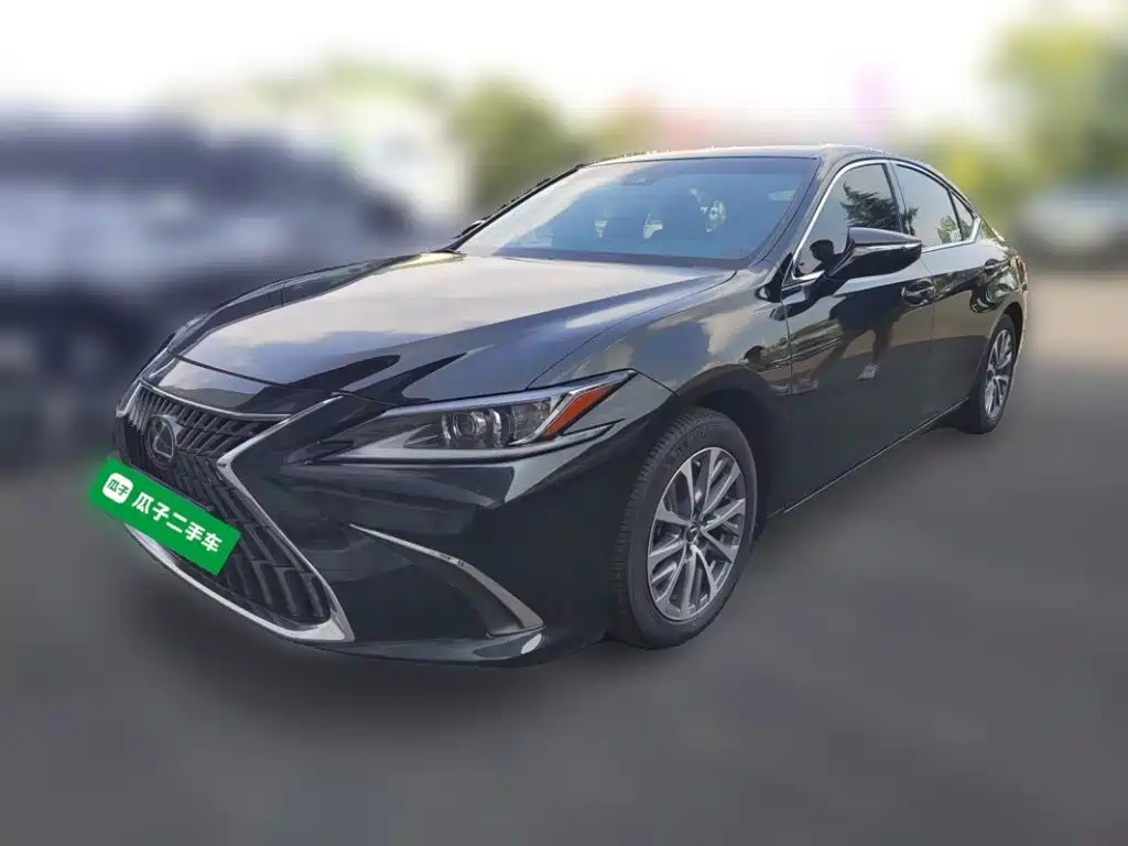Lexus ES — фото 2