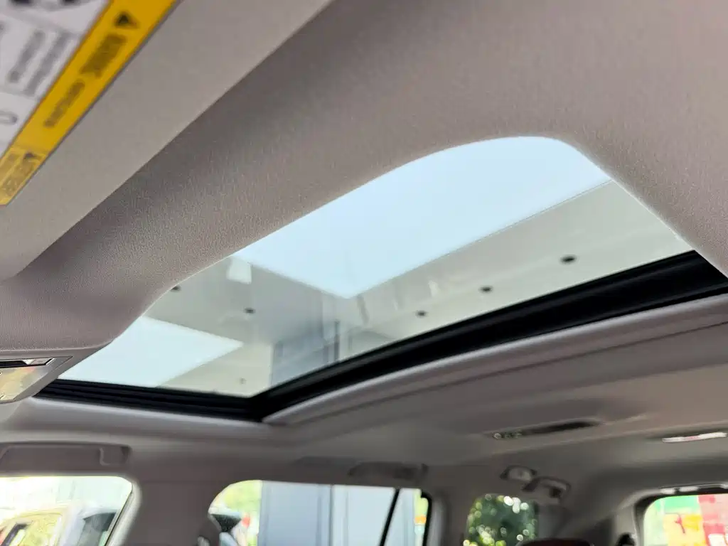 Lexus LX — фото 14