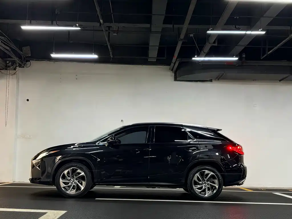 Lexus RX — фото 3