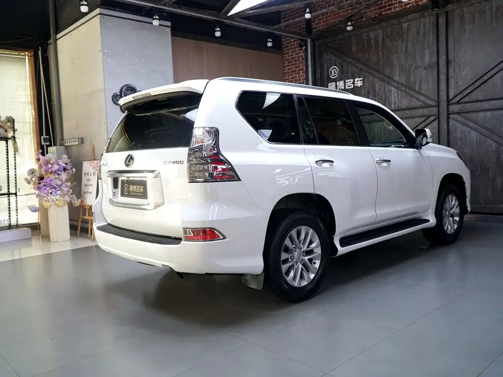 Lexus GX — фото 19