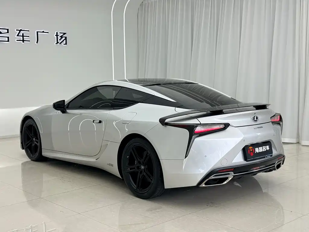 Lexus LC — фото 8