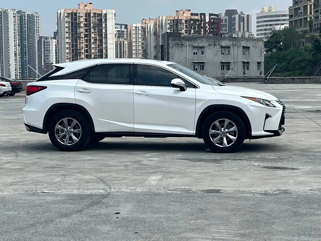Lexus RX — фото 4