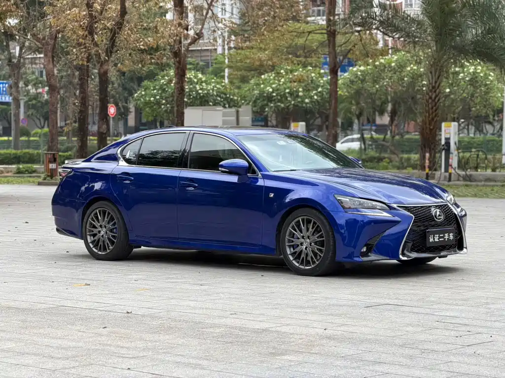 Lexus GS — фото 3