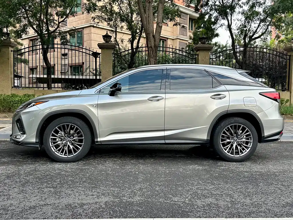 Lexus RX — фото 3