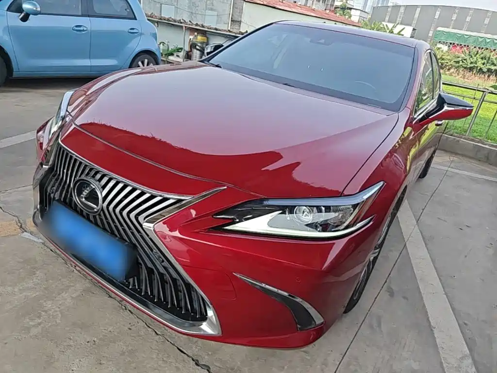 Lexus ES — фото 2