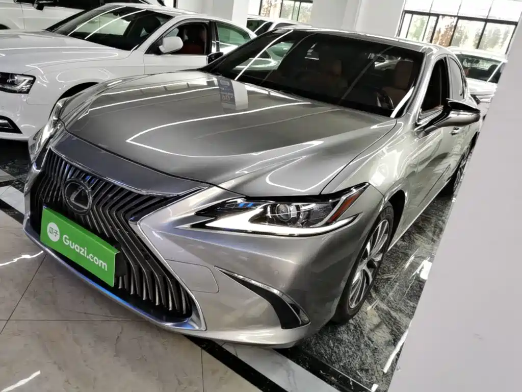 Lexus ES — фото 2
