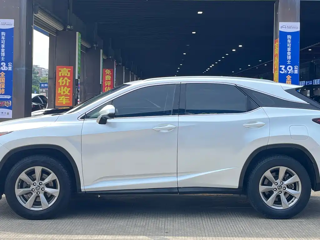 Lexus RX — фото 4