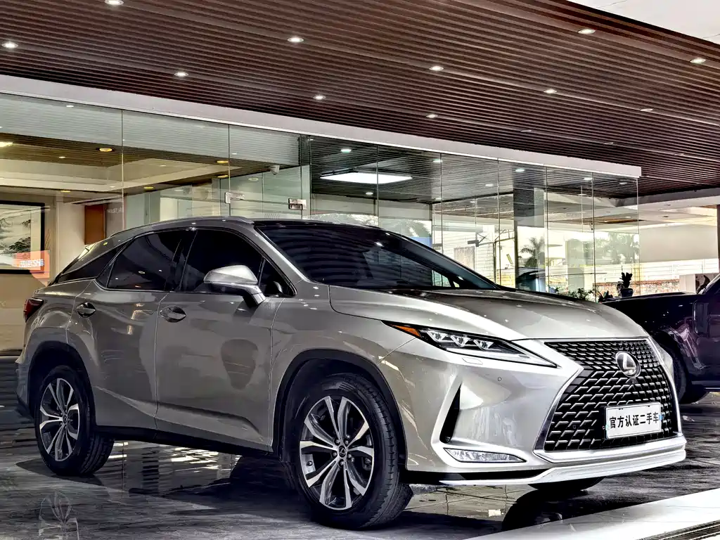 Lexus RX — фото 3