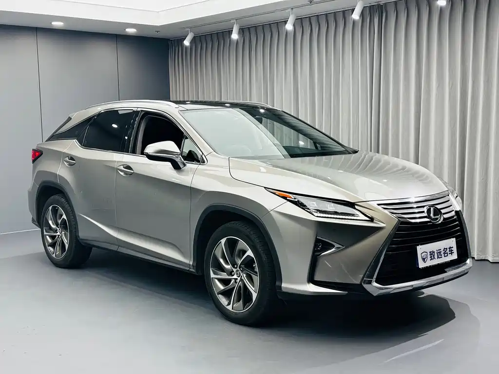 Lexus RX — фото 3