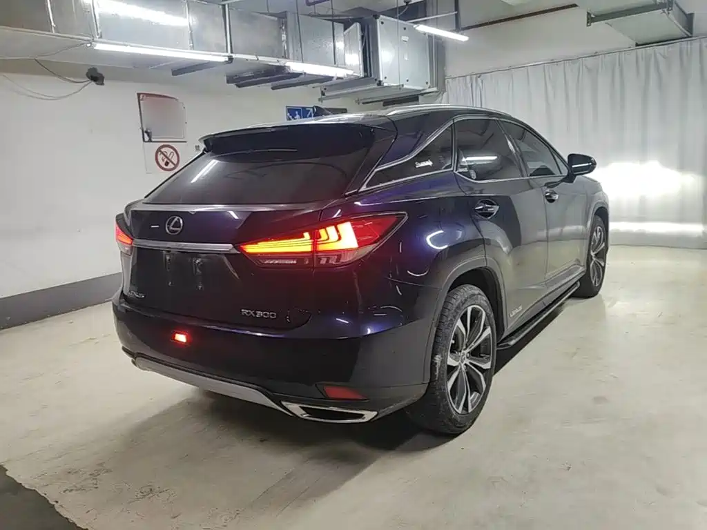 Lexus RX — фото 7