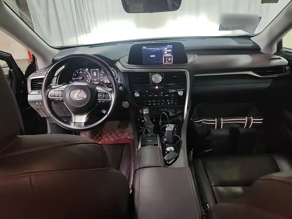 Lexus RX — фото 10