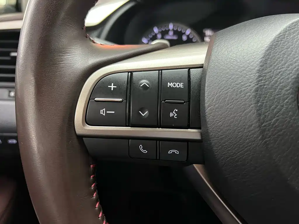 Lexus RX — фото 21