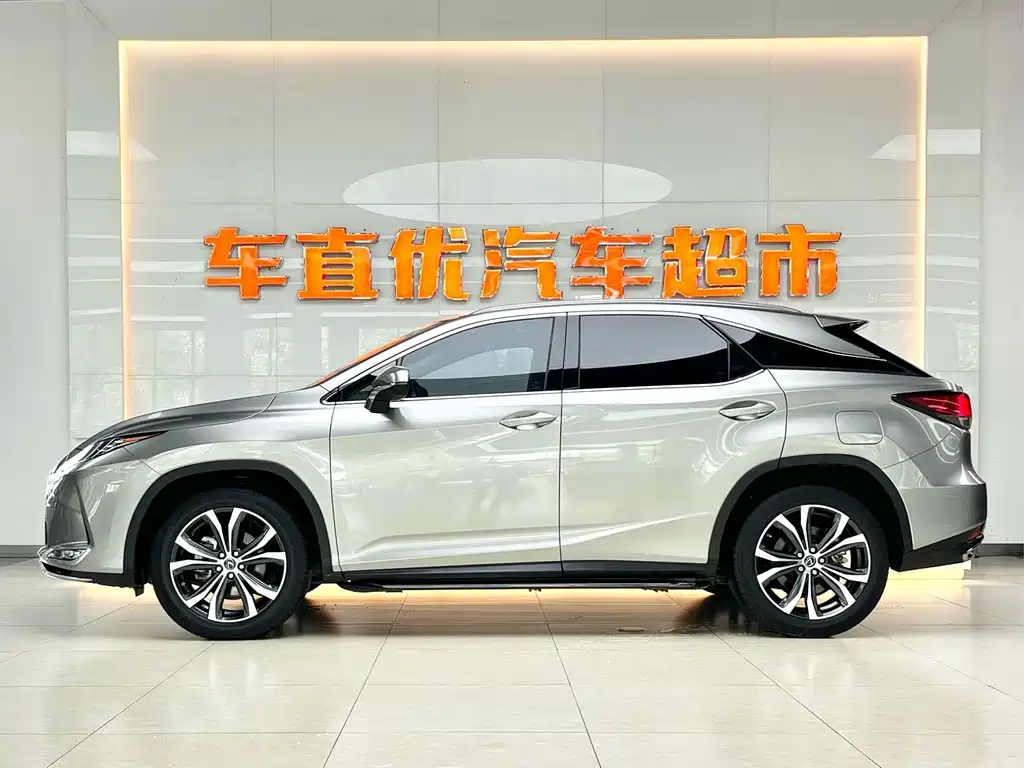 Lexus RX — фото 4