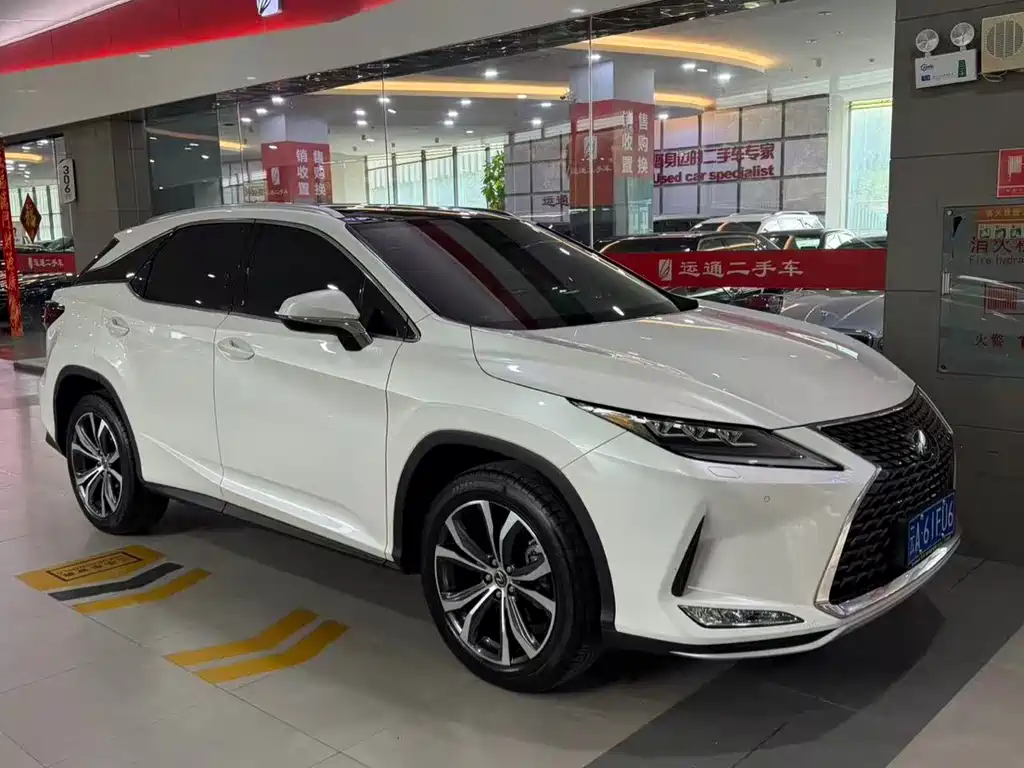 Lexus RX — фото 2