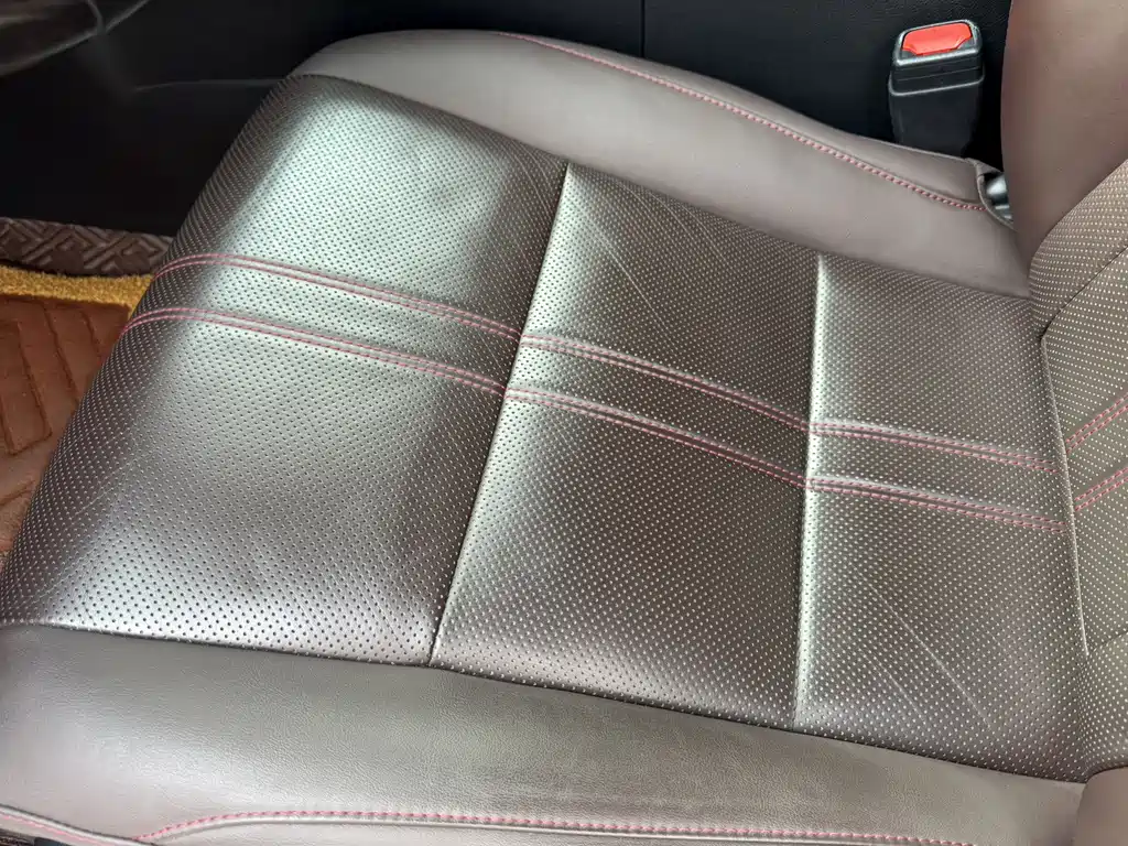 Lexus RX — фото 15