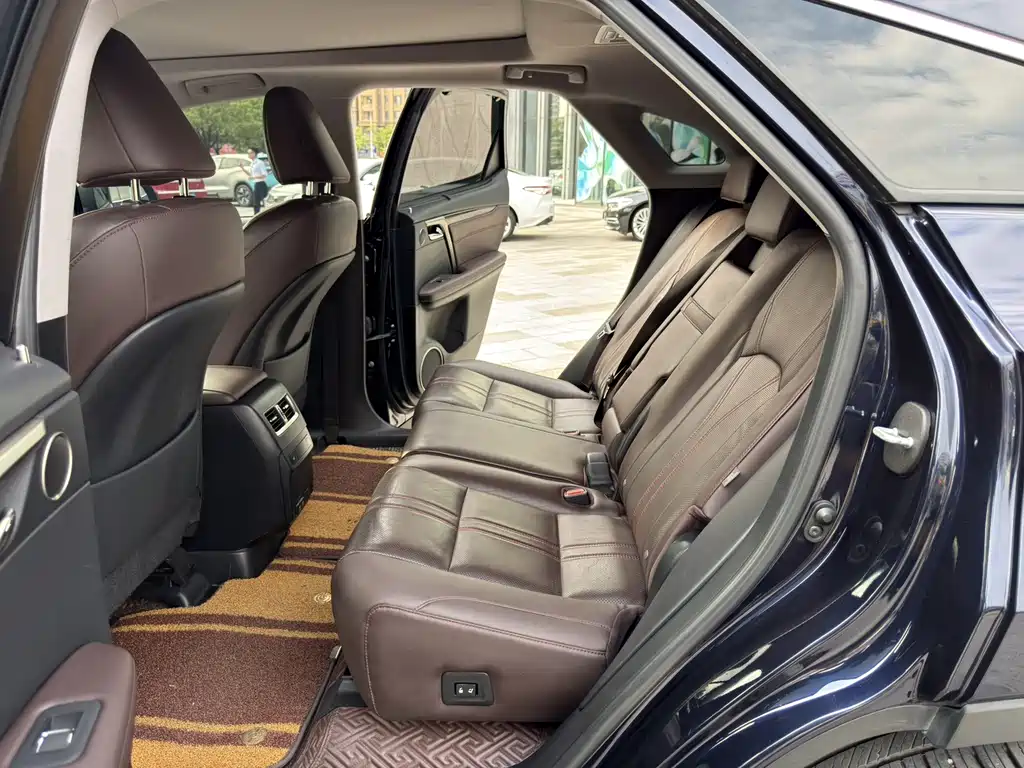 Lexus RX — фото 19