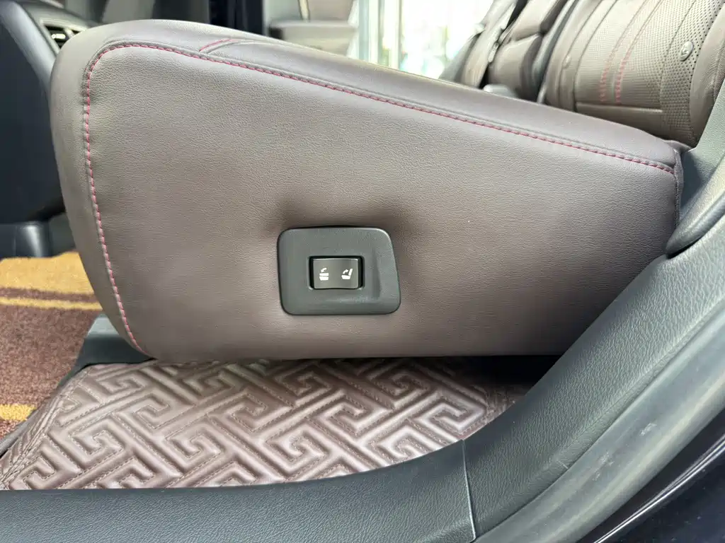 Lexus RX — фото 22