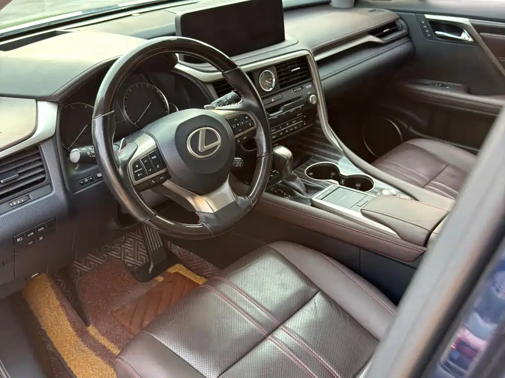 Lexus RX — фото 33