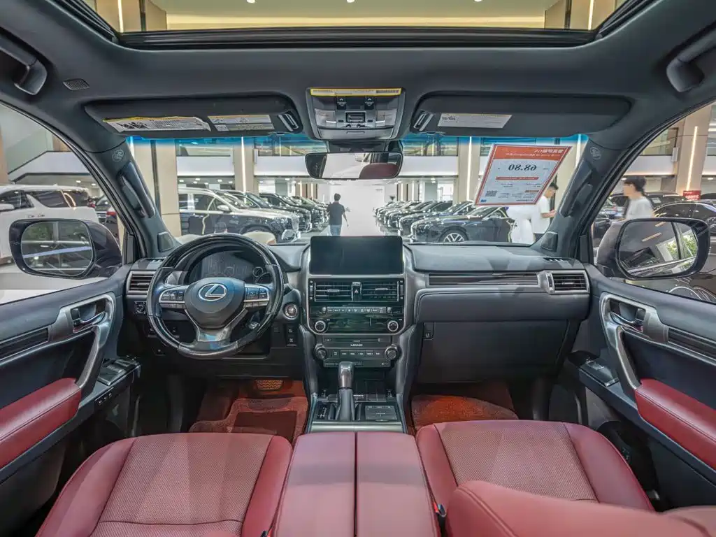 Lexus GX — фото 11