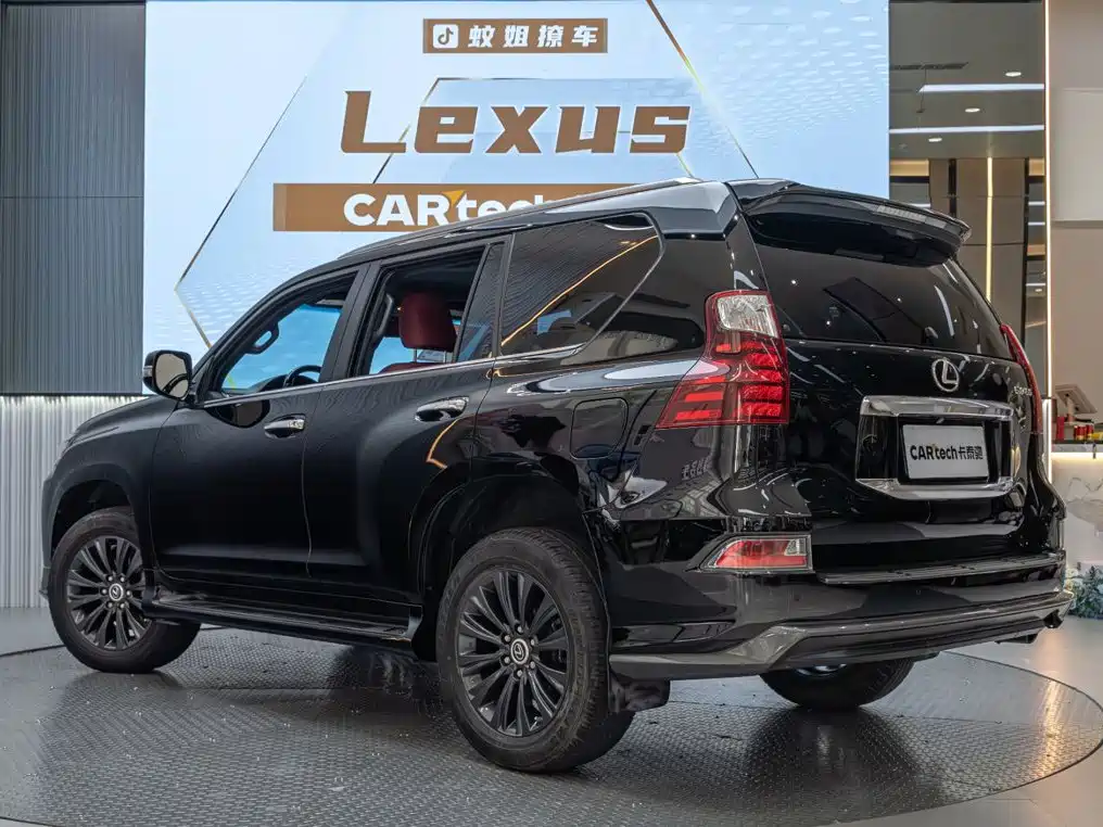 Lexus GX — фото 4