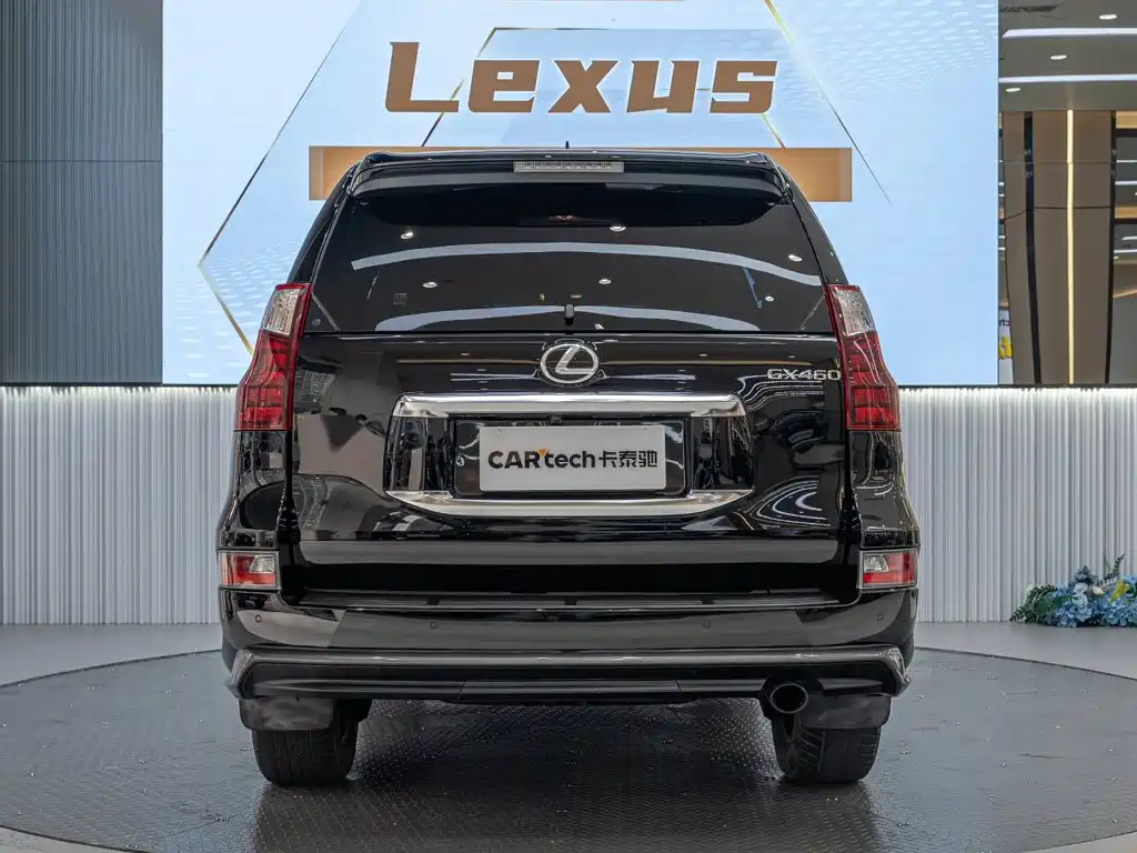 Lexus GX — фото 5