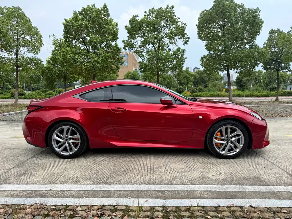 Lexus RC — фото 18