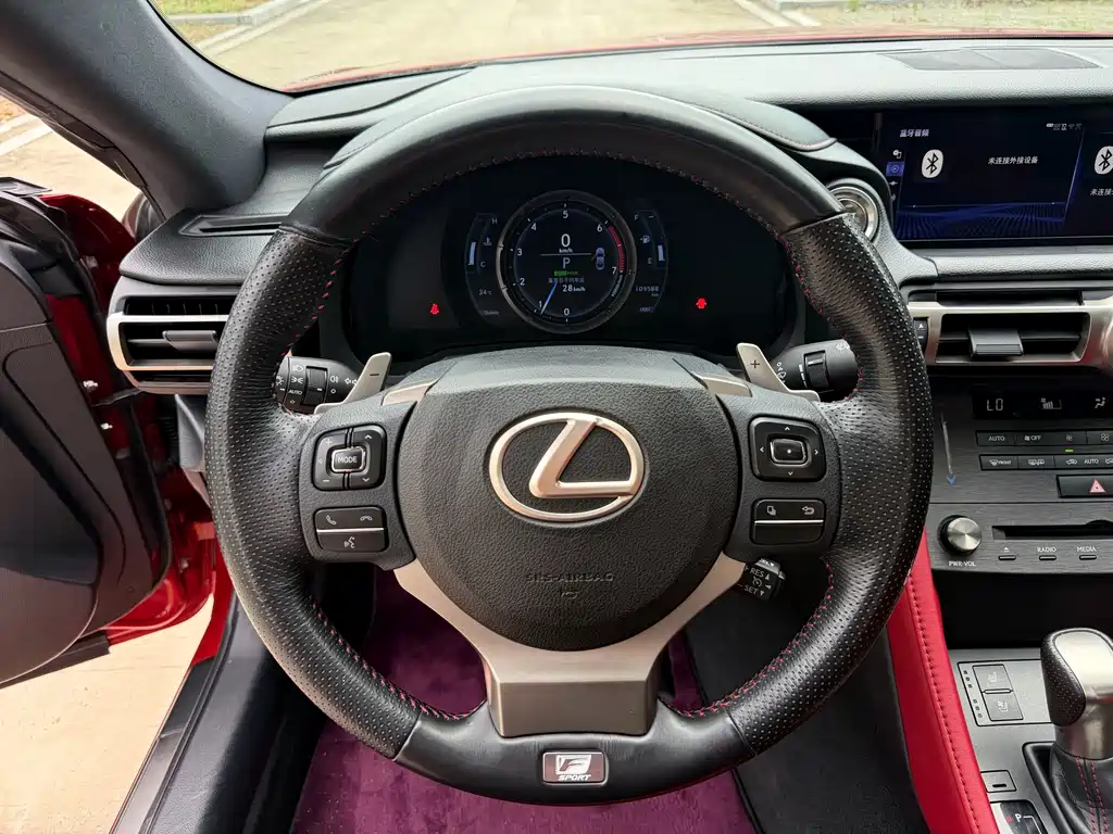 Lexus RC — фото 7
