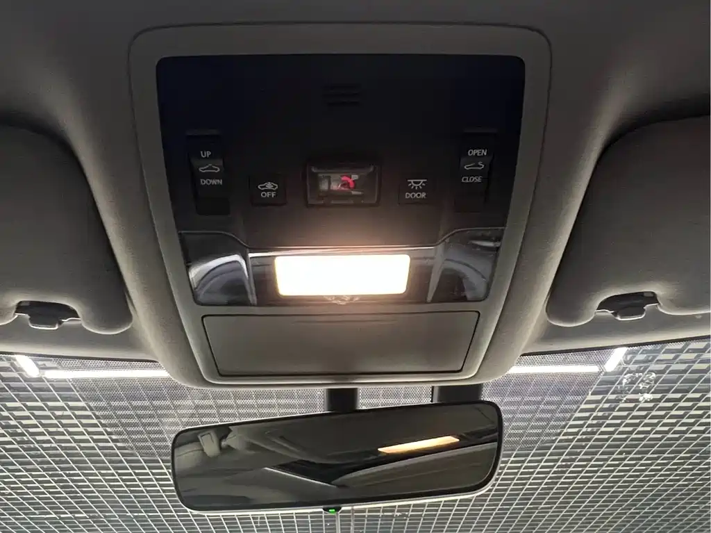 Lexus RX — фото 17