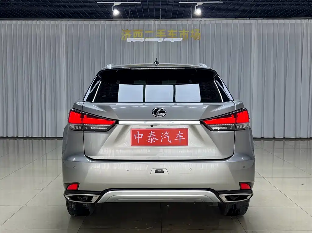 Lexus RX — фото 5