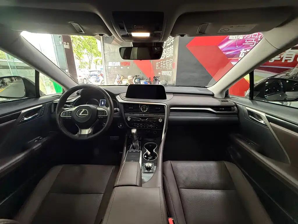 Lexus RX — фото 13