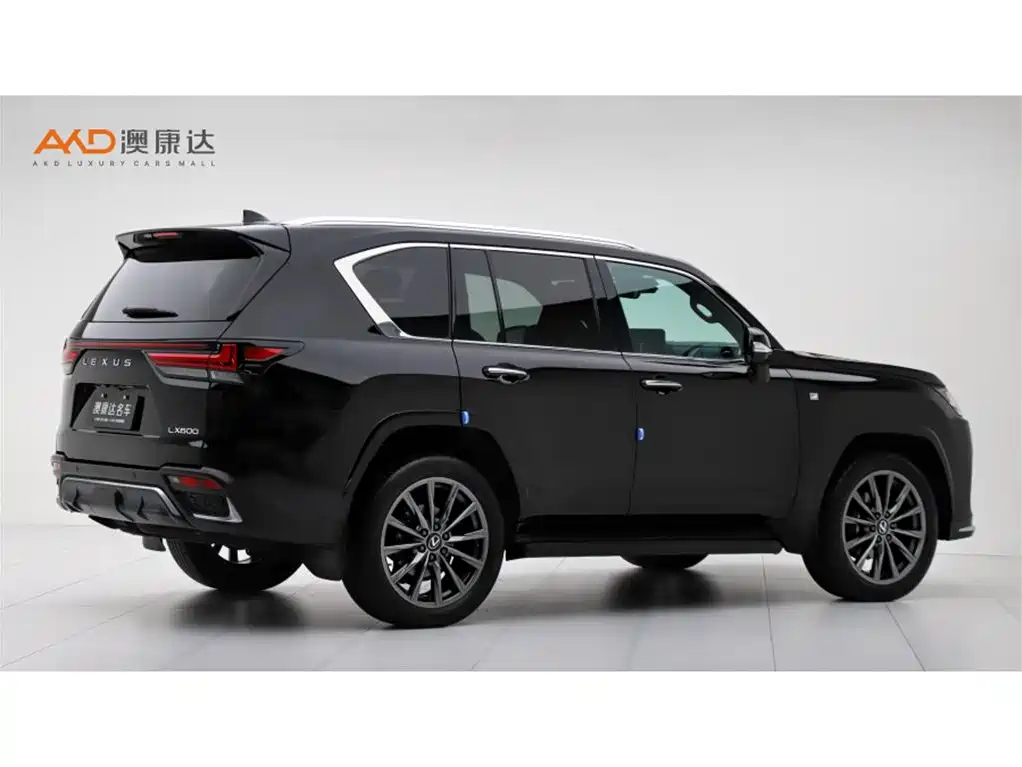 Lexus LX — фото 3