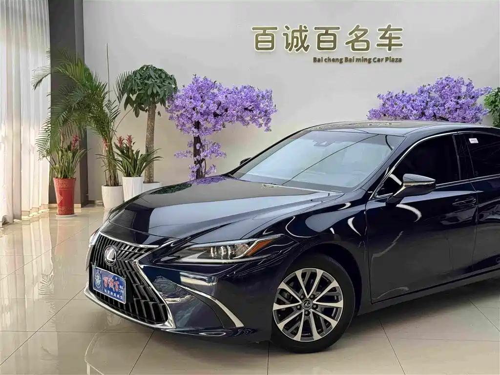 Lexus ES — фото 2