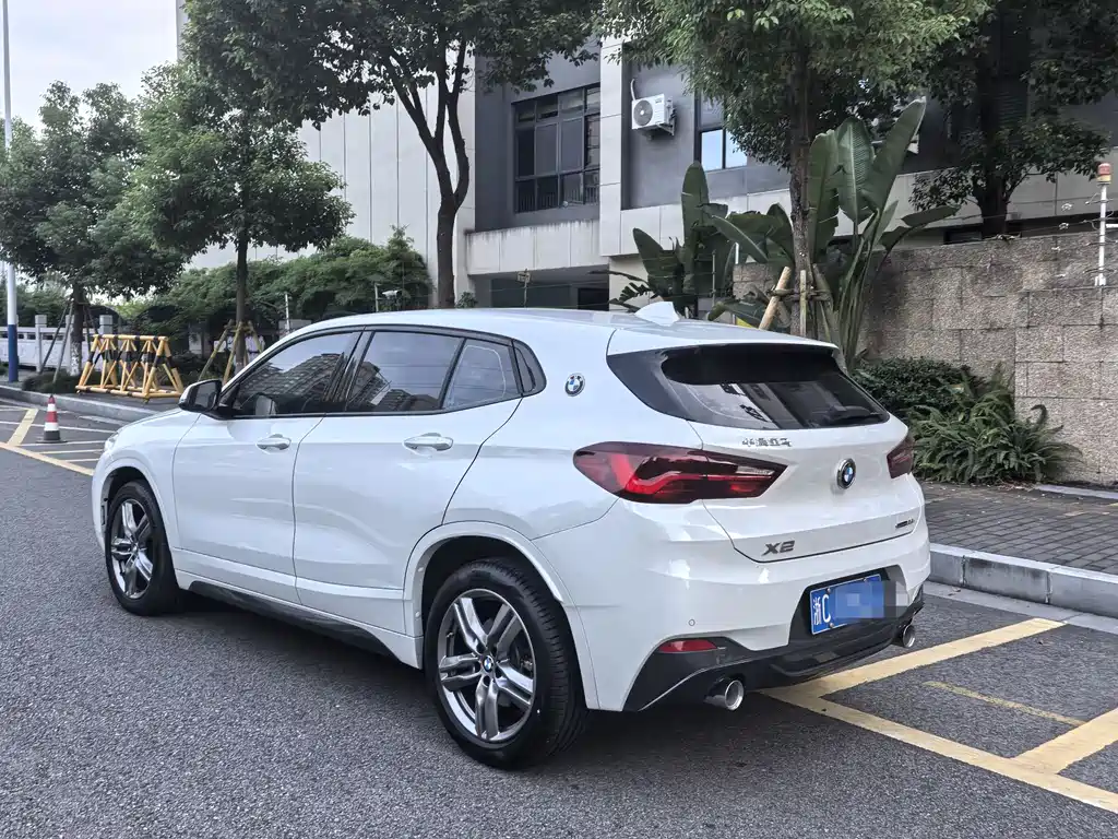 BMW X2 — фото 6
