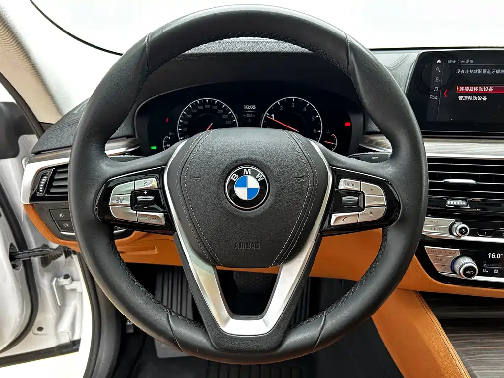 BMW 6 Series GT — фото 15