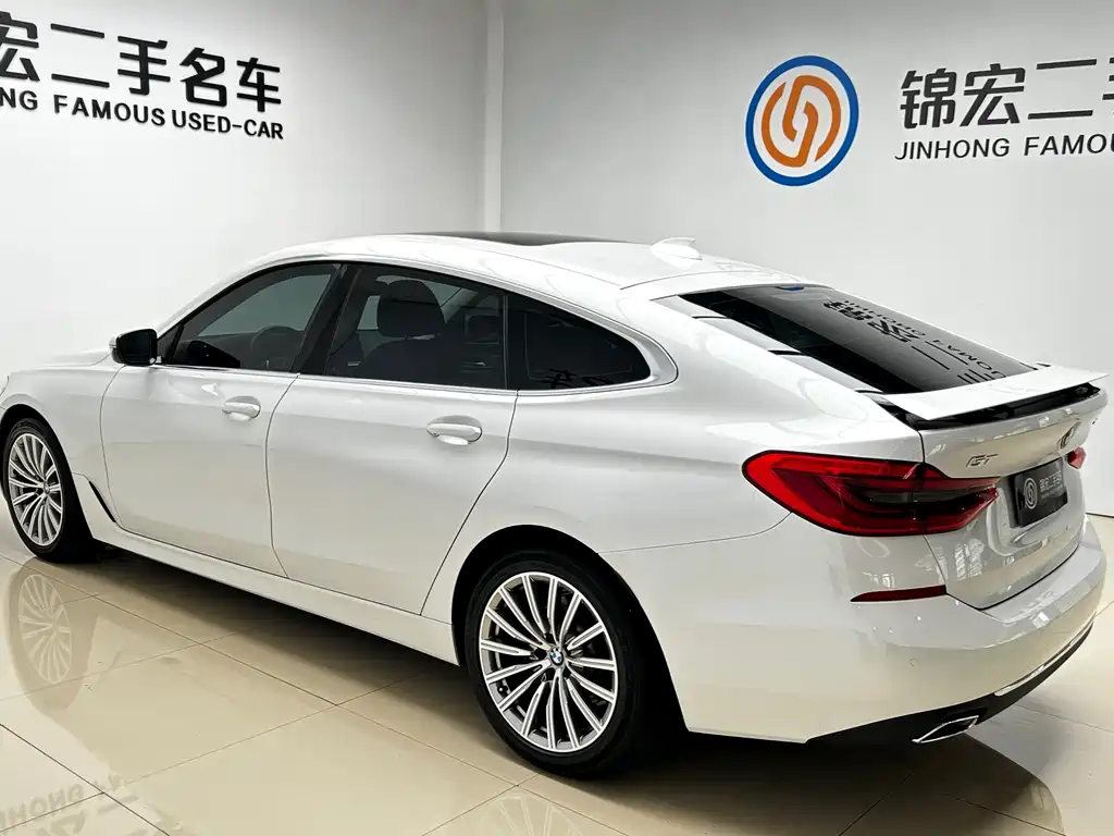 BMW 6 Series GT — фото 25