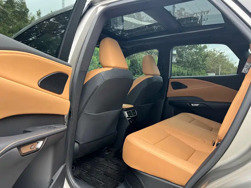 Lexus RX — фото 14