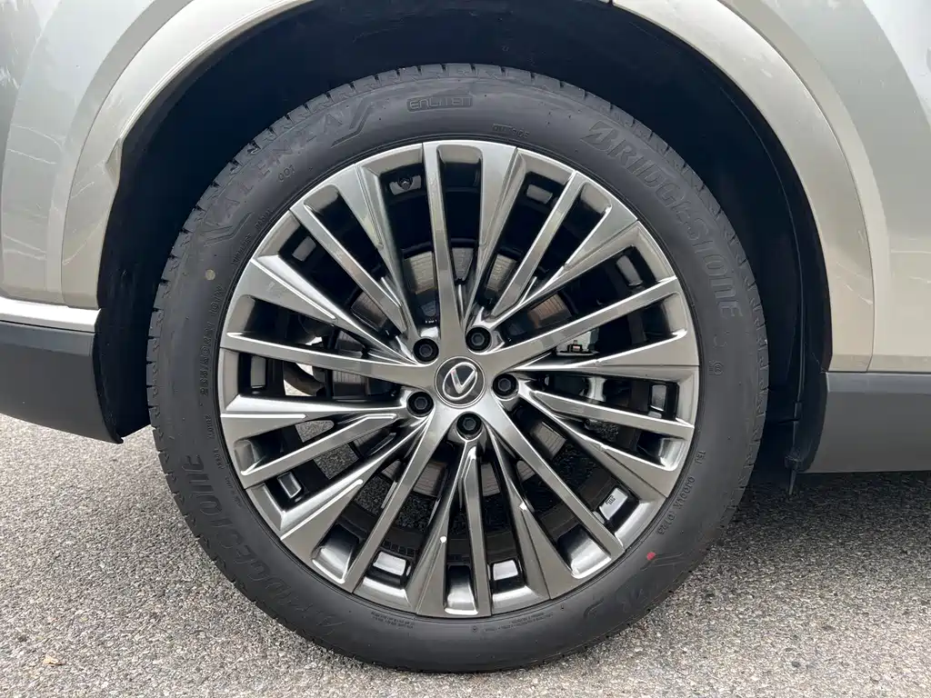 Lexus RX — фото 25