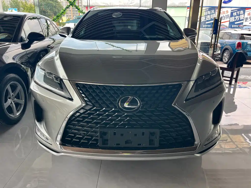 Lexus RX — фото 2