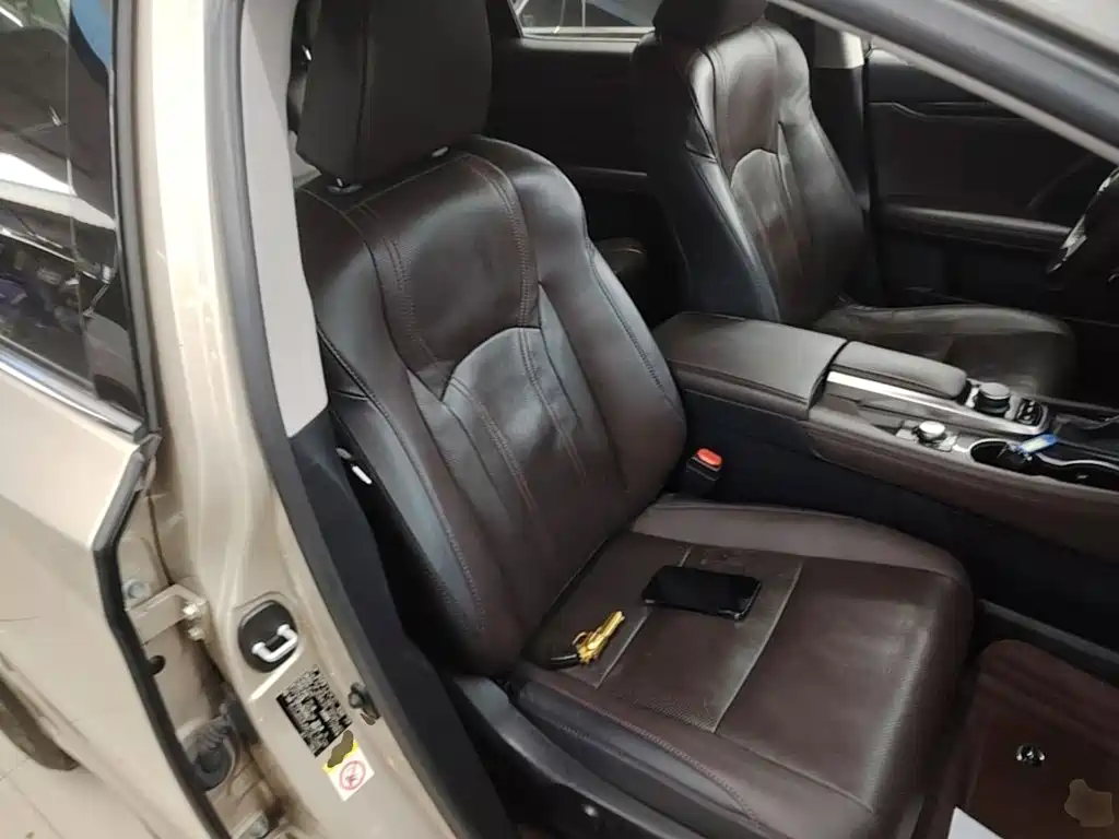 Lexus RX — фото 25