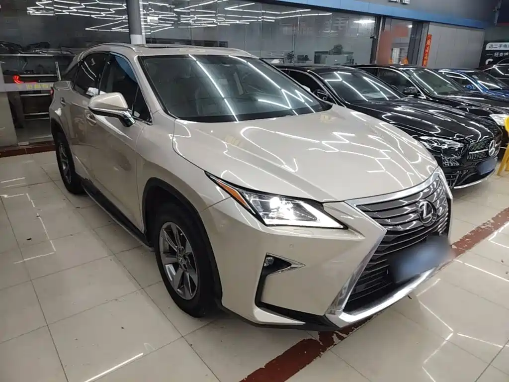 Lexus RX — фото 4