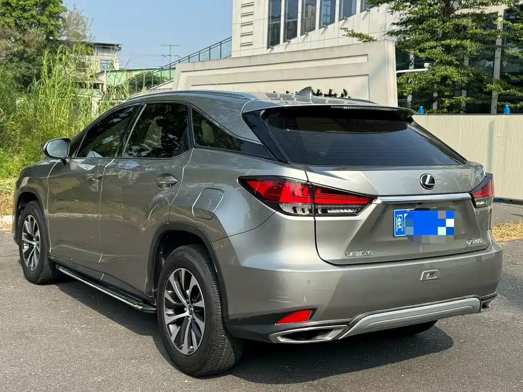 Lexus RX — фото 7