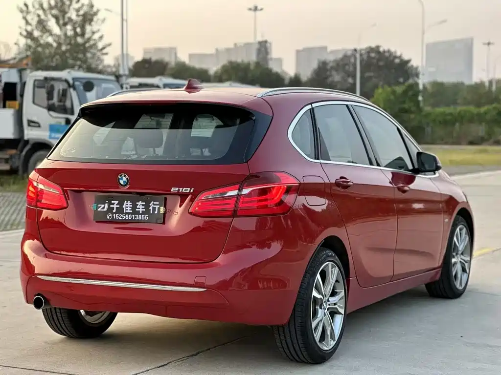 BMW 2 Series Active Tourer — фото 4