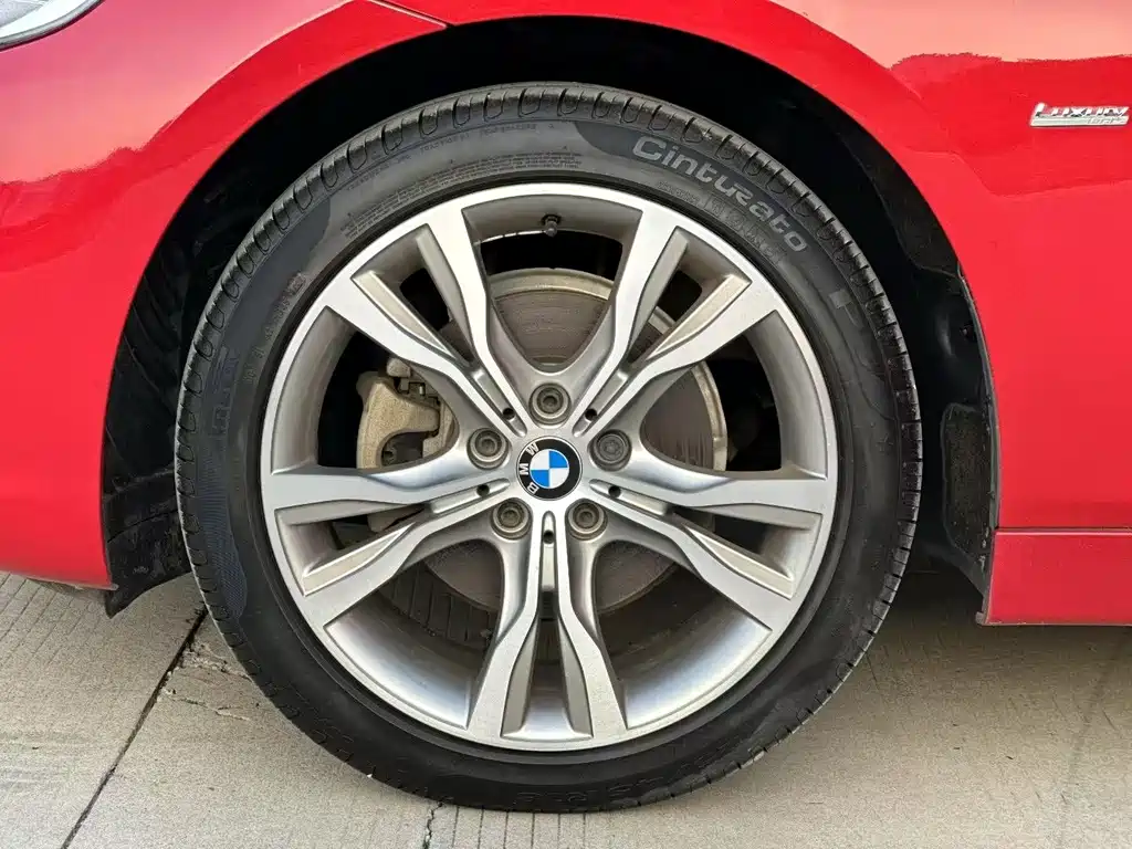 BMW 2 Series Active Tourer — фото 10