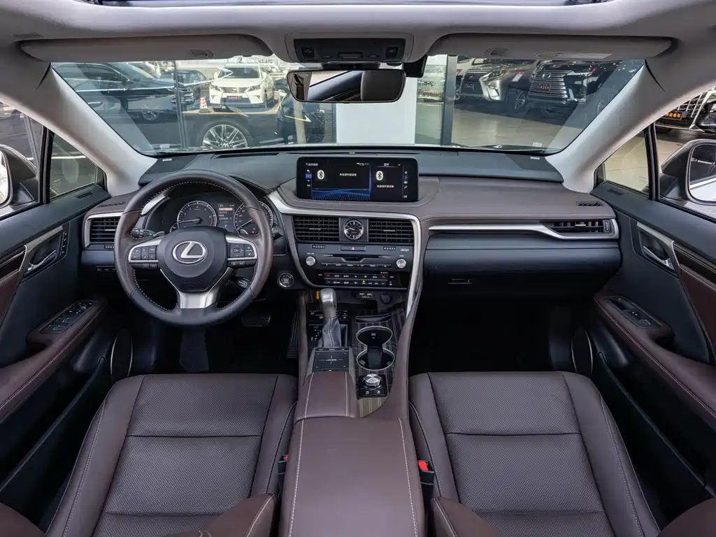 Lexus RX — фото 13